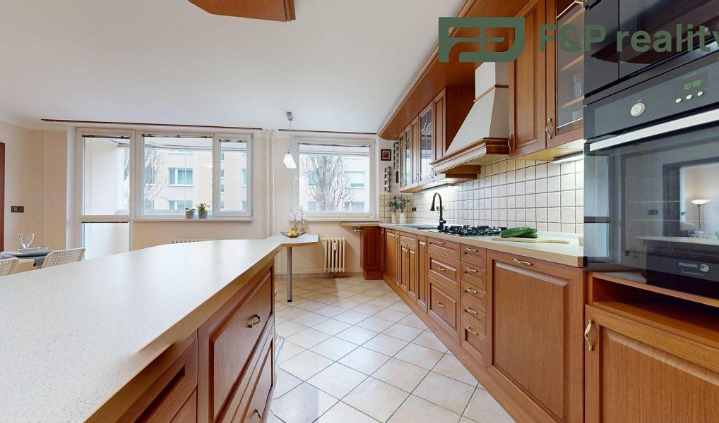Prodej bytu 6+kk 130 m², Poděbrady – náhled fotky 5