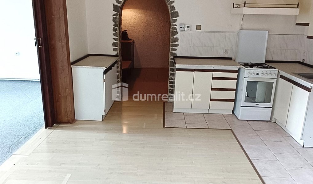 Prodej bytu 2+1 96 m², Děčín – náhled fotky 3