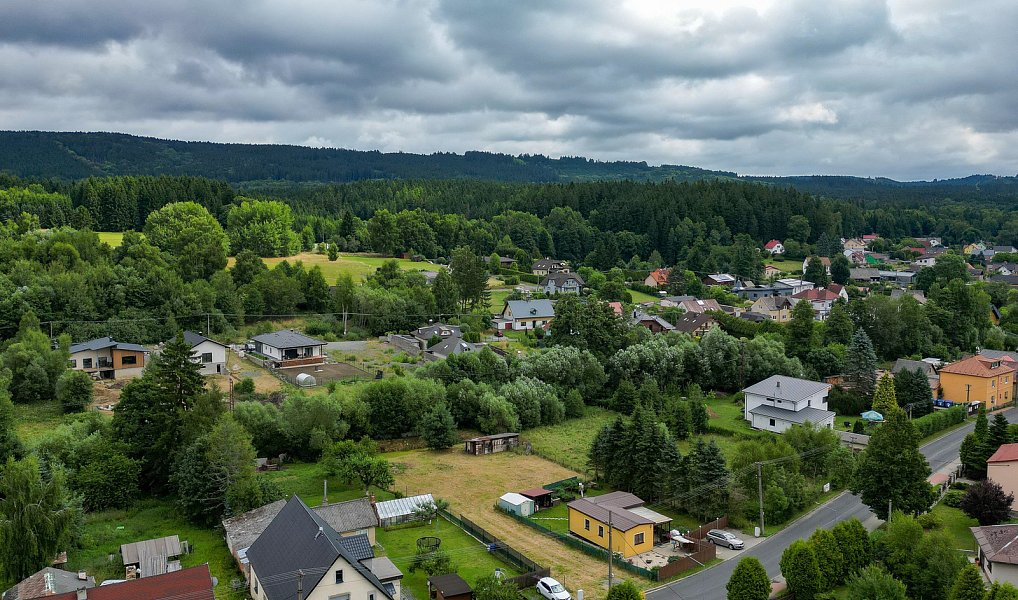 Prodej stavebního pozemku 1 570 m², Valy – náhled fotky 20