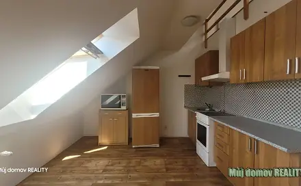 Pronájem bytu 3+kk 85 m², Věštínská, Praha 5 - Radotín