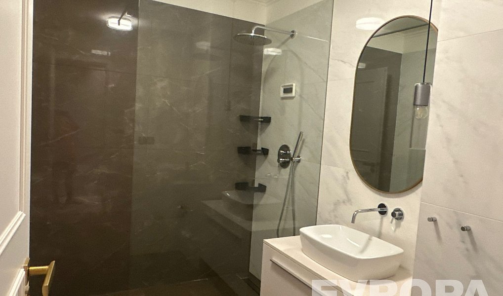 Pronájem bytu 2+kk 55 m², Praha – náhled fotky 4