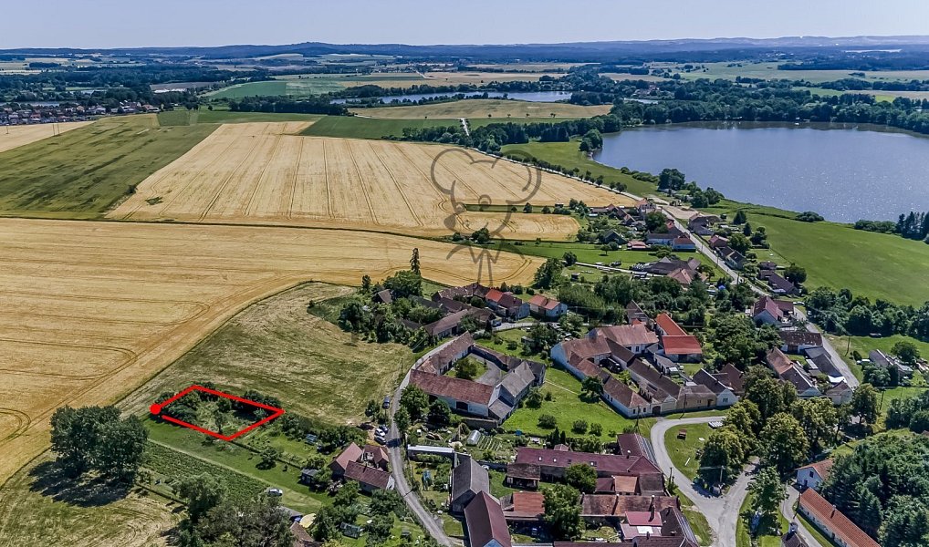 Prodej stavebního pozemku 645 m², Dívčice – fotka 1 z 9