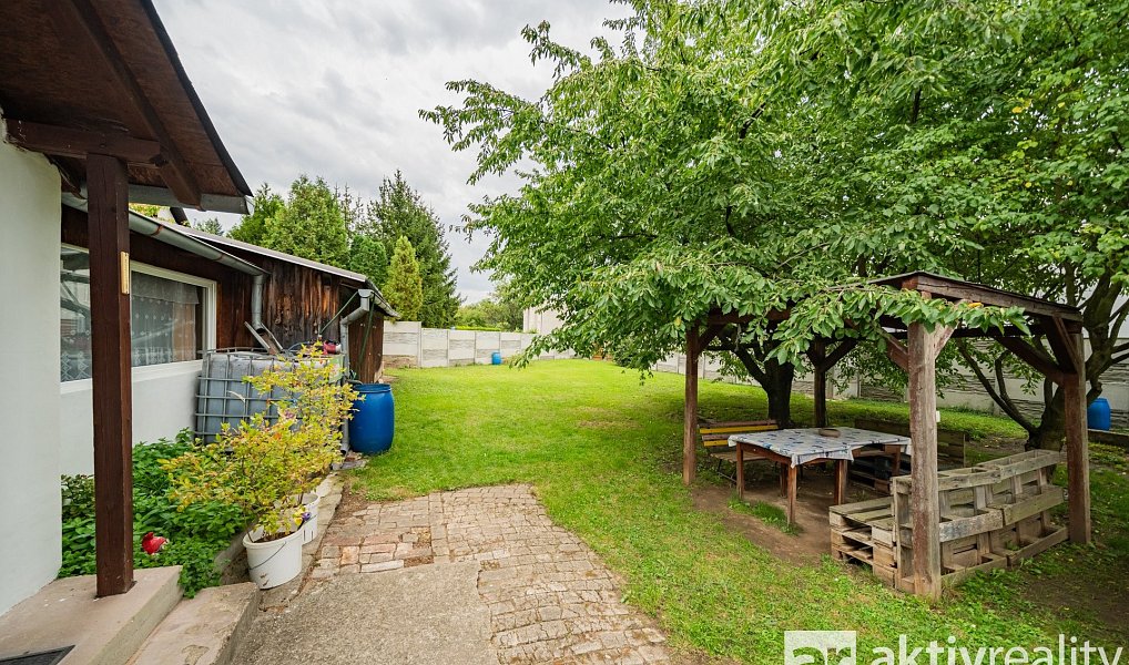 Prodej domu 257 m² s pozemkem 904 m², Liblice – náhled fotky 20