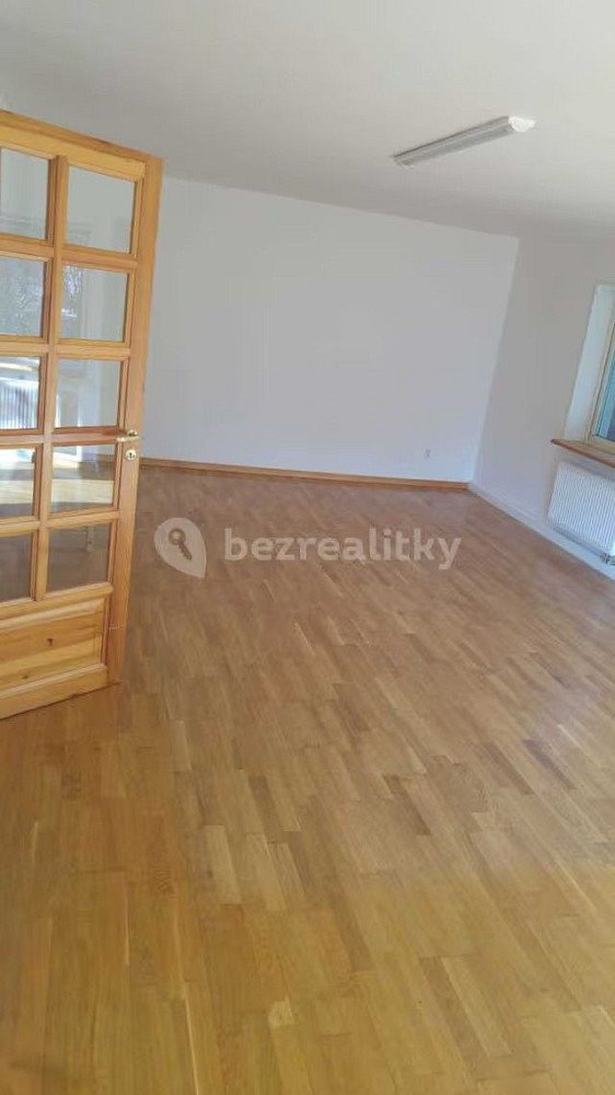 4+1 House in Praha, Dolní Chabry – pohled 5