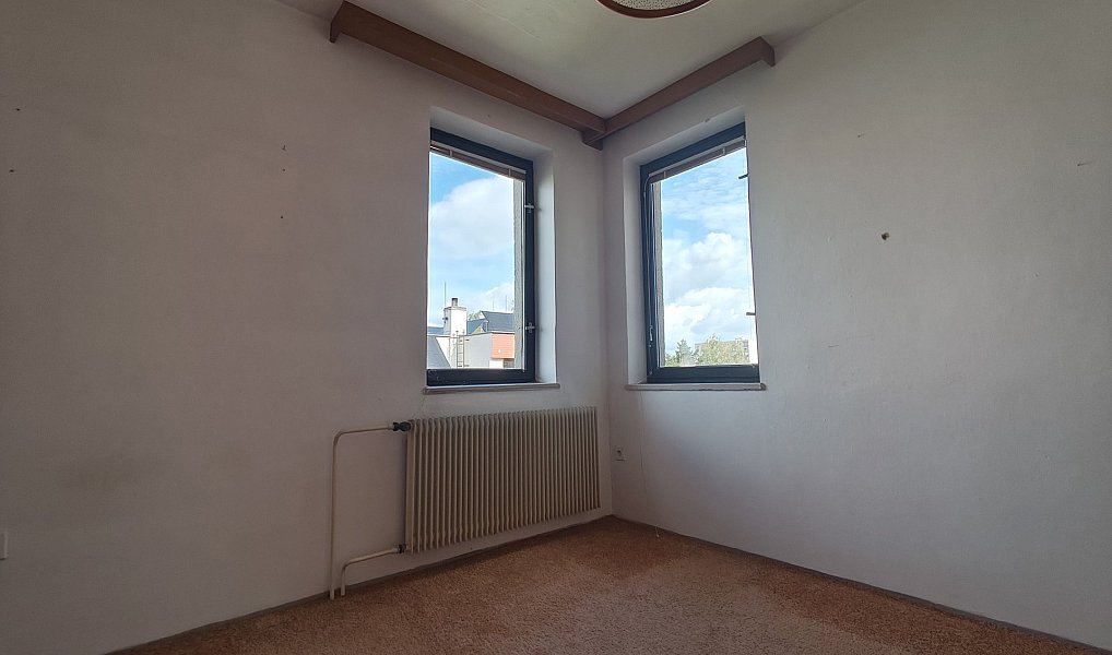 Pronájem domu 309 m² s pozemkem 152 m², Pardubice – náhled fotky 32