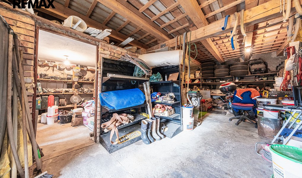Prodej domu 350 m² s pozemkem 1 872 m², Spořice – náhled fotky 41