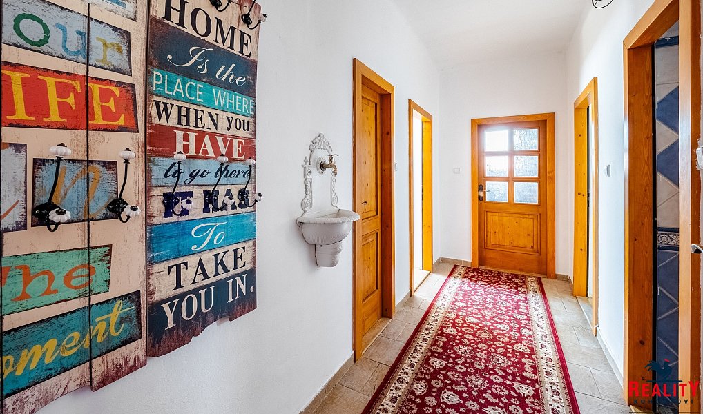 Prodej domu 240 m² s pozemkem 1 844 m², Vranov – náhled fotky 15