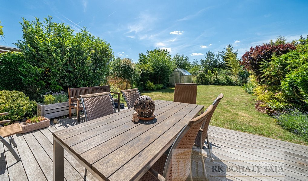 Prodej domu 192 m² s pozemkem 324 m², Velké Přílepy – náhled fotky 2