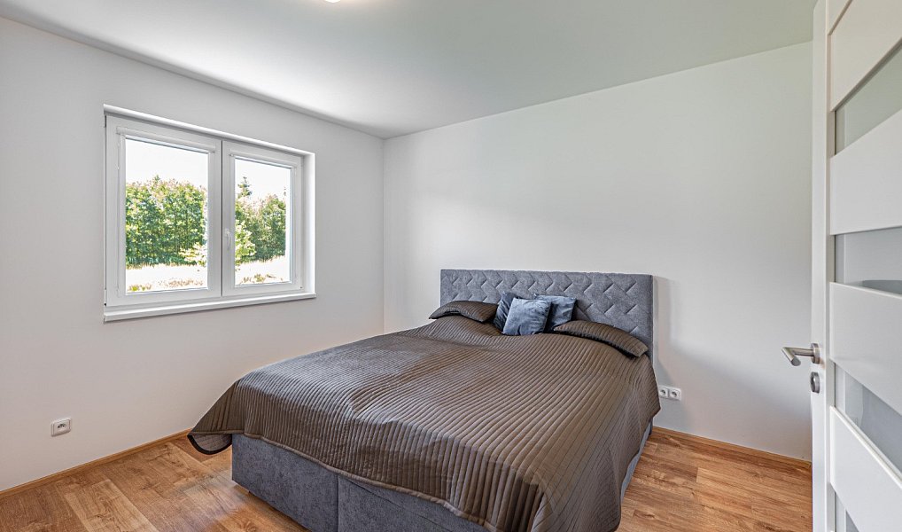 Prodej domu 90 m² s pozemkem 1 530 m², Stráž pod Ralskem – náhled fotky 10