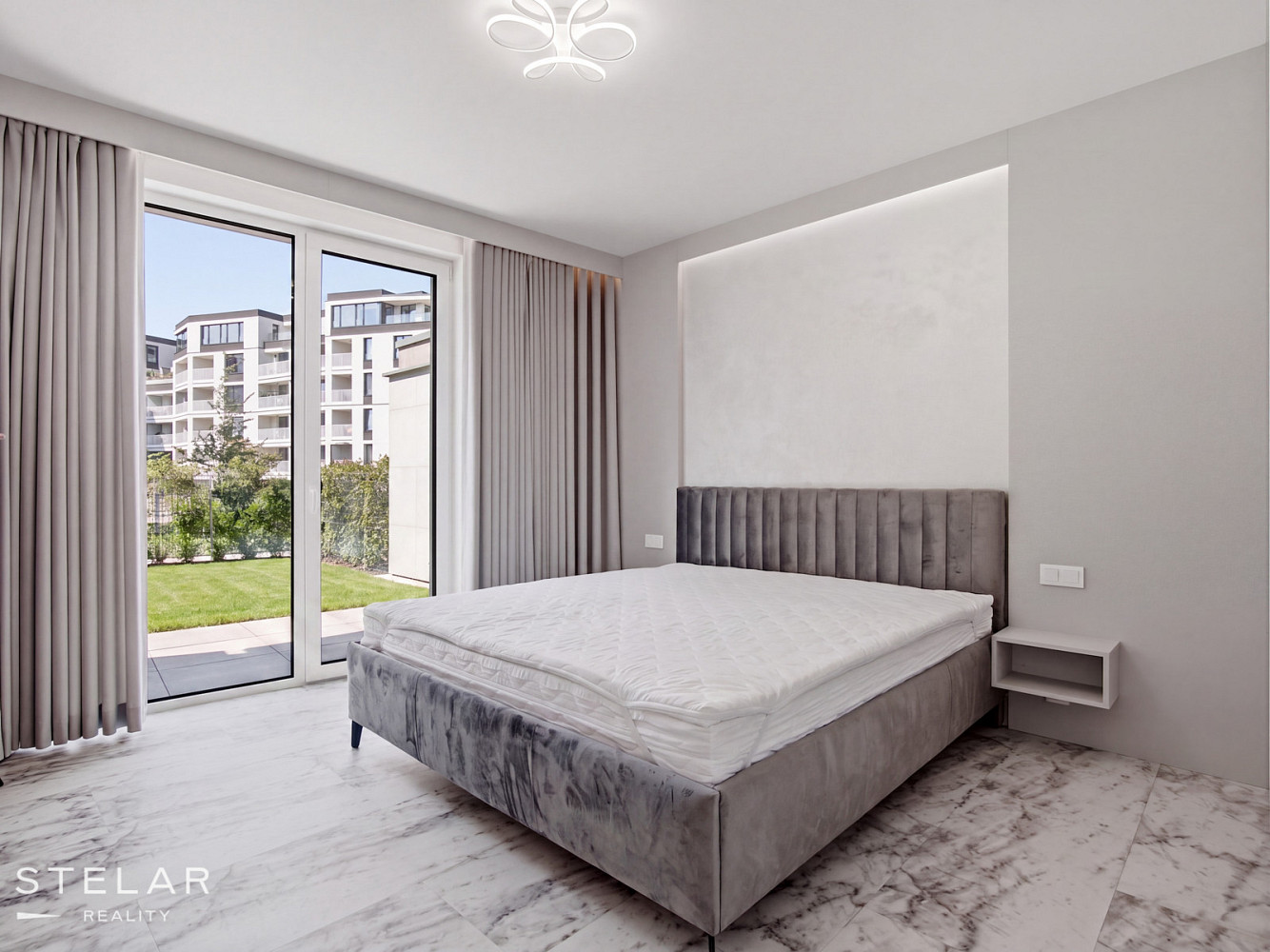 Pronájem bytu 2+kk 54 m² – fotografie 2