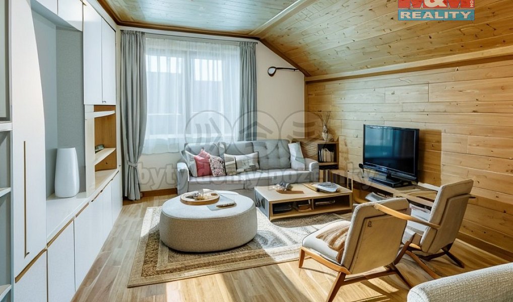 Prodej domu 240 m² s pozemkem 256 m², Dolany nad Vltavou – náhled fotky 9