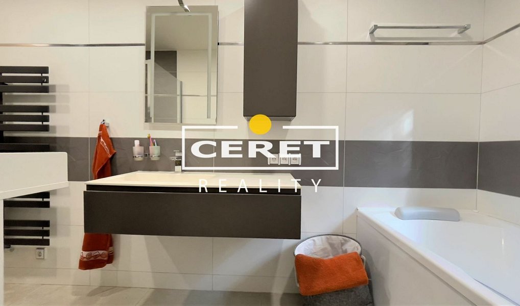 Prodej domu 139 m² s pozemkem 77 m², Žatec – náhled fotky 8