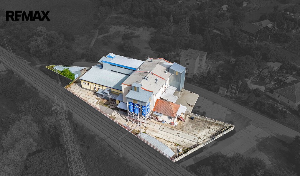 Prodej výrobních prostor 4 050 m², Pouzdřany – náhled fotky 19