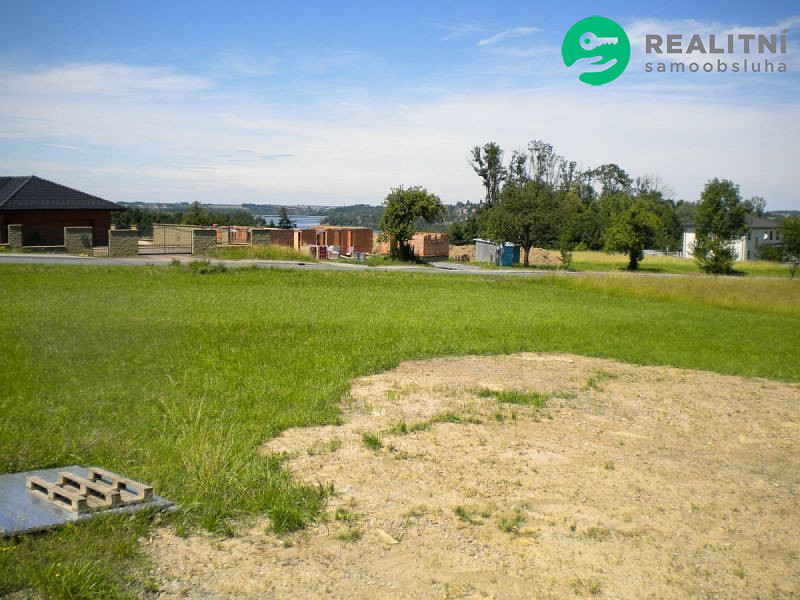 Prodej stavebního pozemku 1 685 m² – fotografie 5