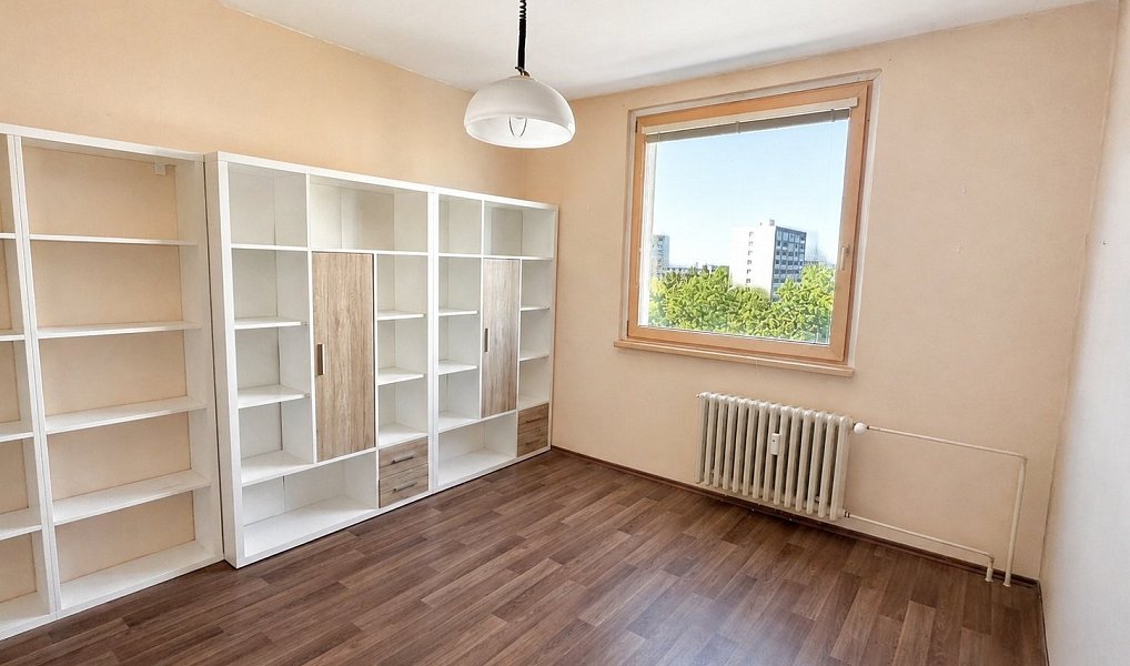 Prodej bytu 3+1 77 m², Pardubice – náhled fotky 2