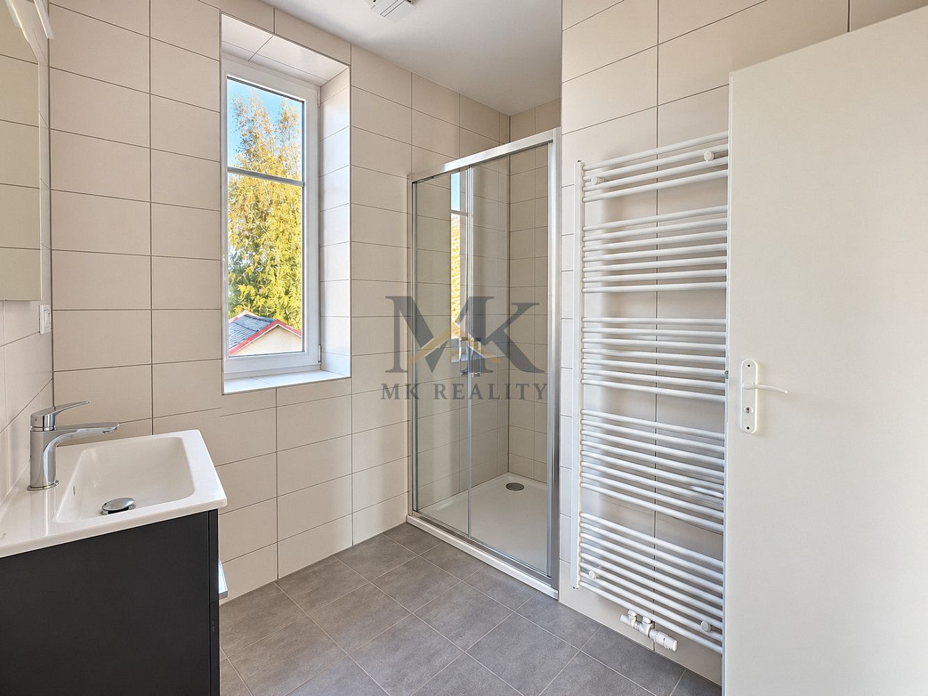 Pronájem bytu 2+kk 42 m² – fotografie 2