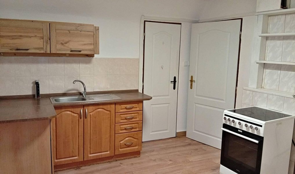 Pronájem bytu 2+1 57 m², Křemže – náhled fotky 2