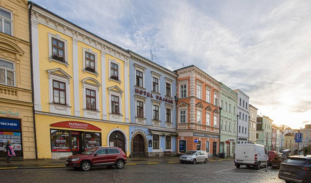 Prodej bytu 2+1 100 m², Jindřichův Hradec – náhled fotky 18