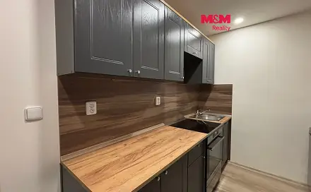 Pronájem bytu 2+1 50 m², Hlavní třída, Mariánské Lázně, okres Cheb
