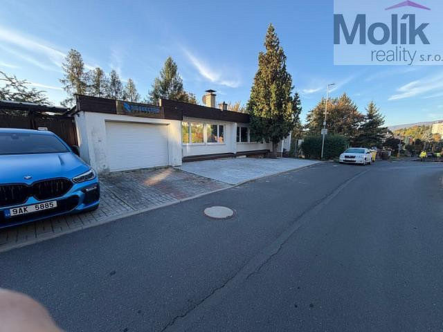 Pronájem domu 147 m² s pozemkem 828 m²