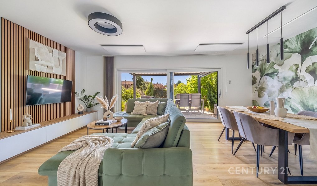 Prodej domu 107 m² s pozemkem 384 m², Mělník – náhled fotky 2