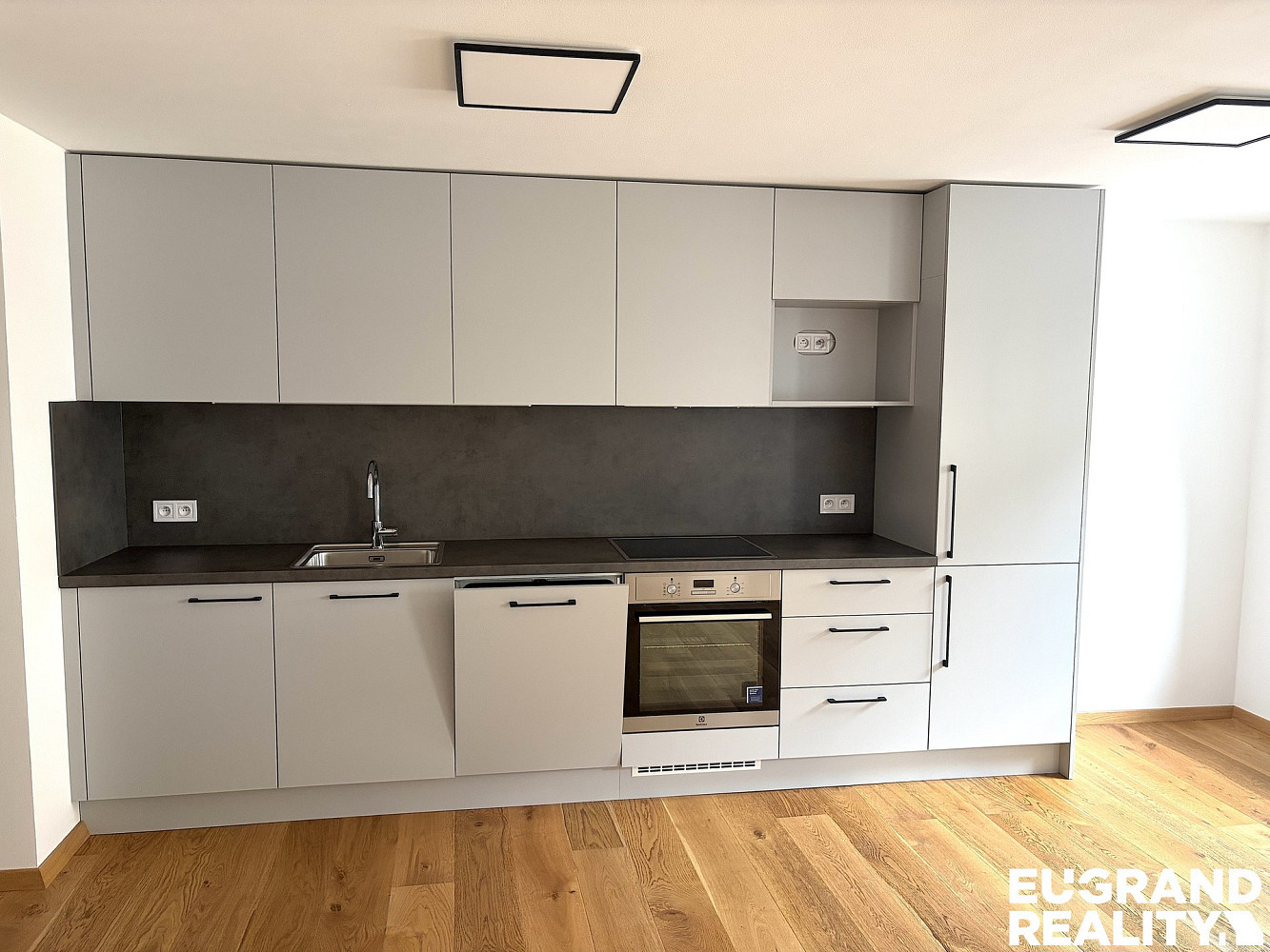 Pronájem bytu 3+kk 64 m²