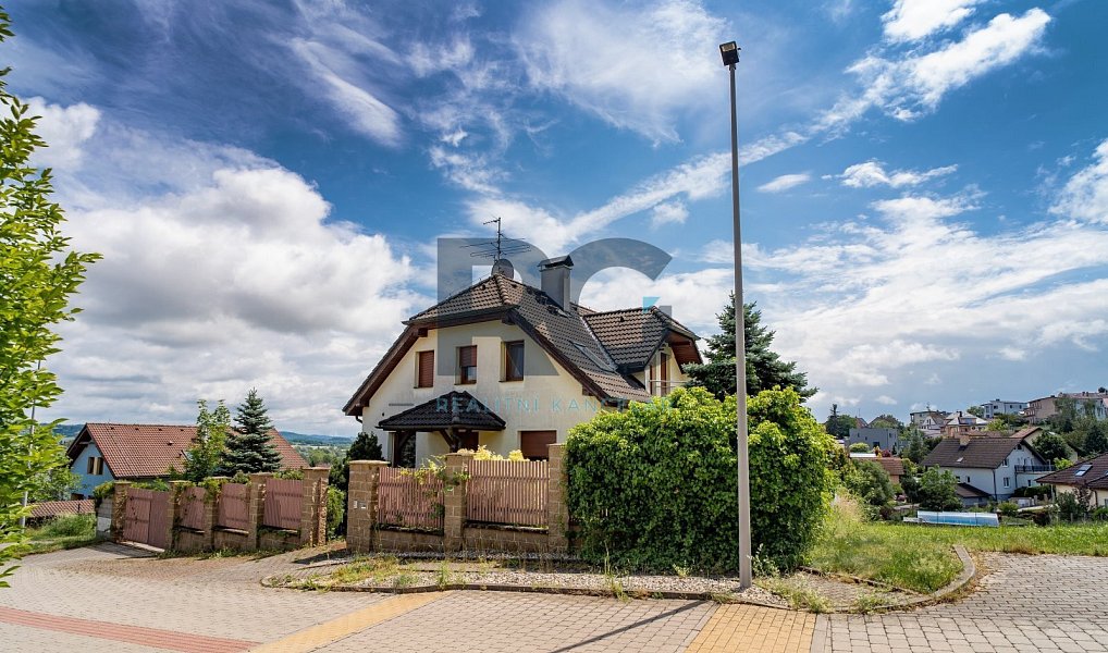 Prodej domu 226 m² s pozemkem 1 089 m², Písek – náhled fotky 25
