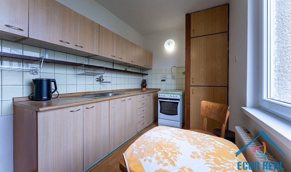 Prodej domu 150 m² s pozemkem 830 m², Jesenice – náhled fotky 11