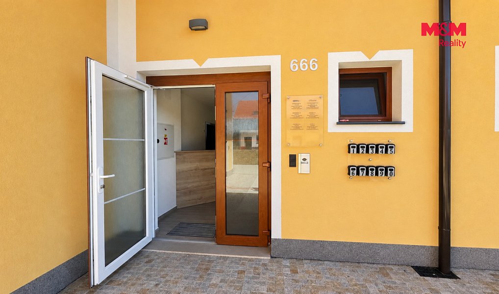 Prodej ubytovacího objektu 440 m², Slavonice – náhled fotky 26