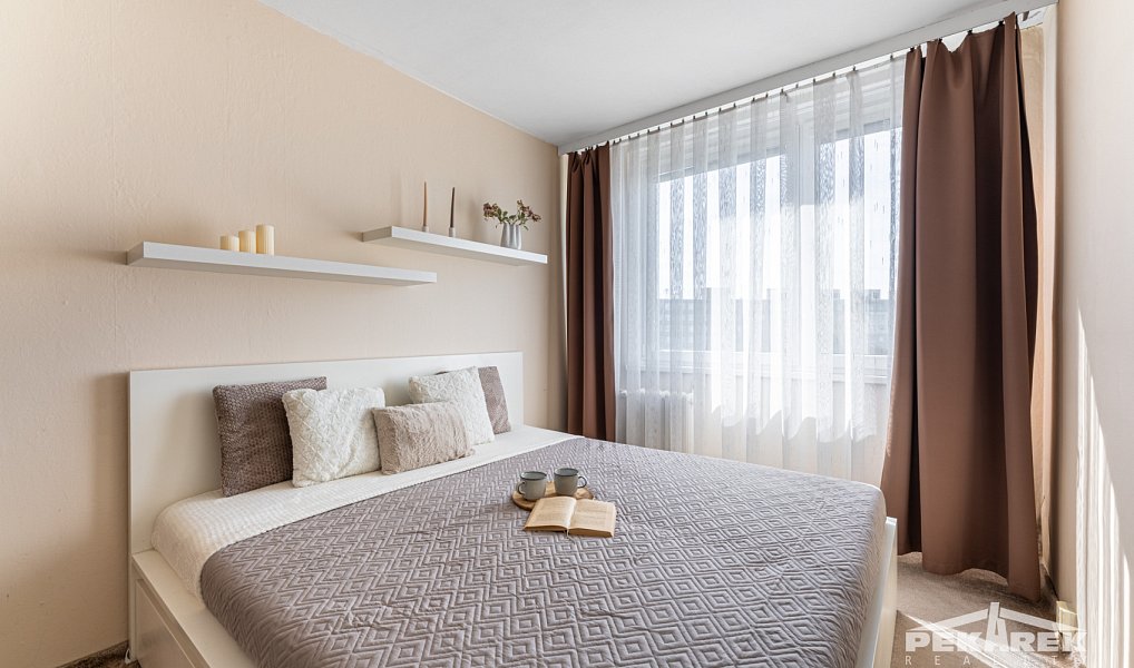 Prodej bytu 2+kk 43 m², Praha – náhled fotky 2