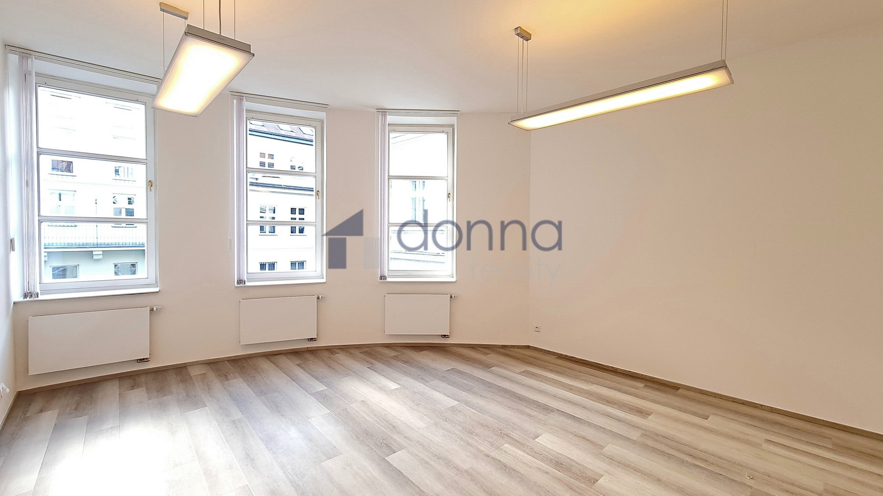 Pronájem bytu 4+kk 155 m² – fotografie 5