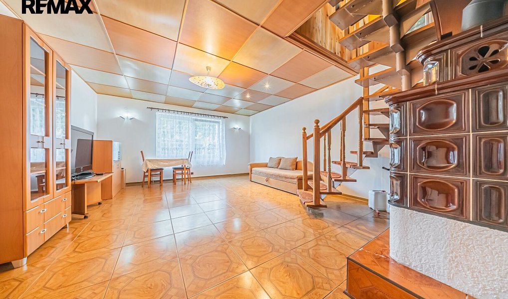 Prodej domu 186 m² s pozemkem 497 m², Žilina – náhled fotky 10
