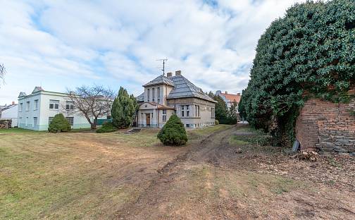 Prodej stavebního pozemku 1 737 m², K Borovíčku, Praha 4 - Kunratice