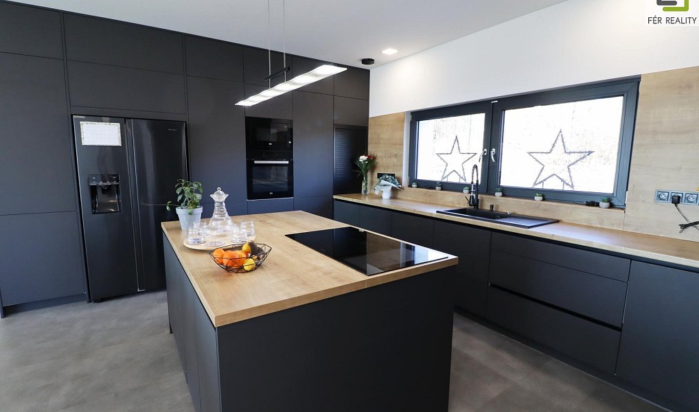 Prodej domu 219 m² s pozemkem 1 132 m², Žitenice – náhled fotky 5