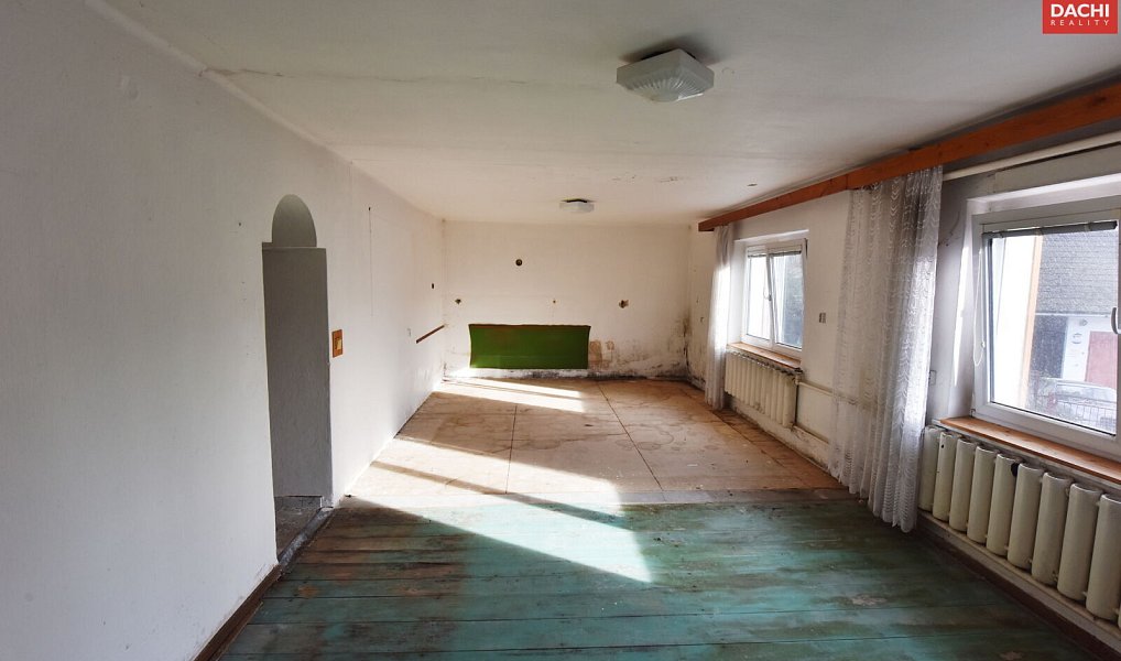 Prodej chaty/chalupy 130 m² s pozemkem 553 m², Komárno – náhled fotky 16