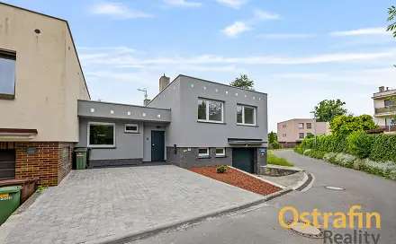 Prodej domu 260 m² s pozemkem 150 m², Urbaníkova, Ostrava - Svinov