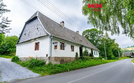Prodej domu 274 m² s pozemkem 2 024 m², Heřmanovice, okres Bruntál