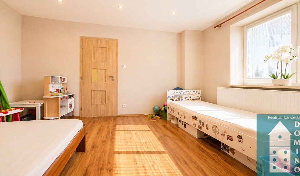 Prodej domu 241 m² s pozemkem 341 m², Halenkovice – náhled fotky 19