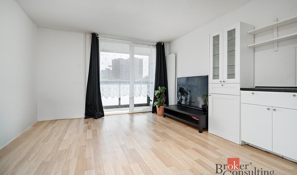 Prodej bytu 2+kk 42 m², Praha – náhled fotky 3