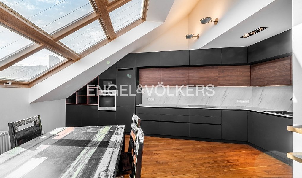 Pronájem bytu 3+kk 102 m², Praha – náhled fotky 3