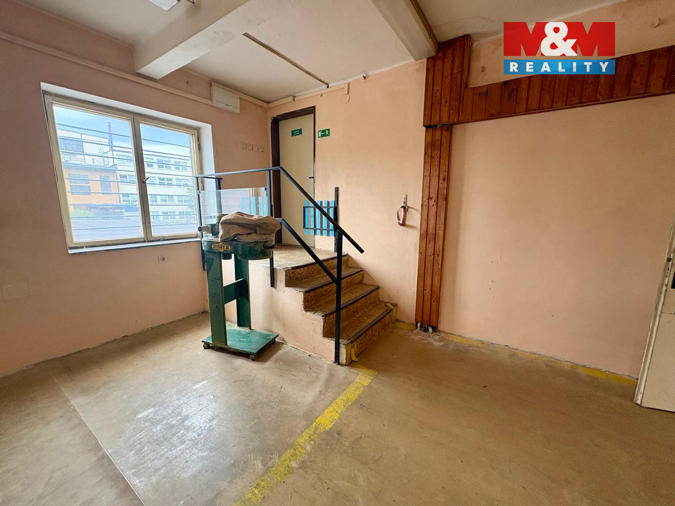 Pronájem obchodních prostor 81 m² — photo 5