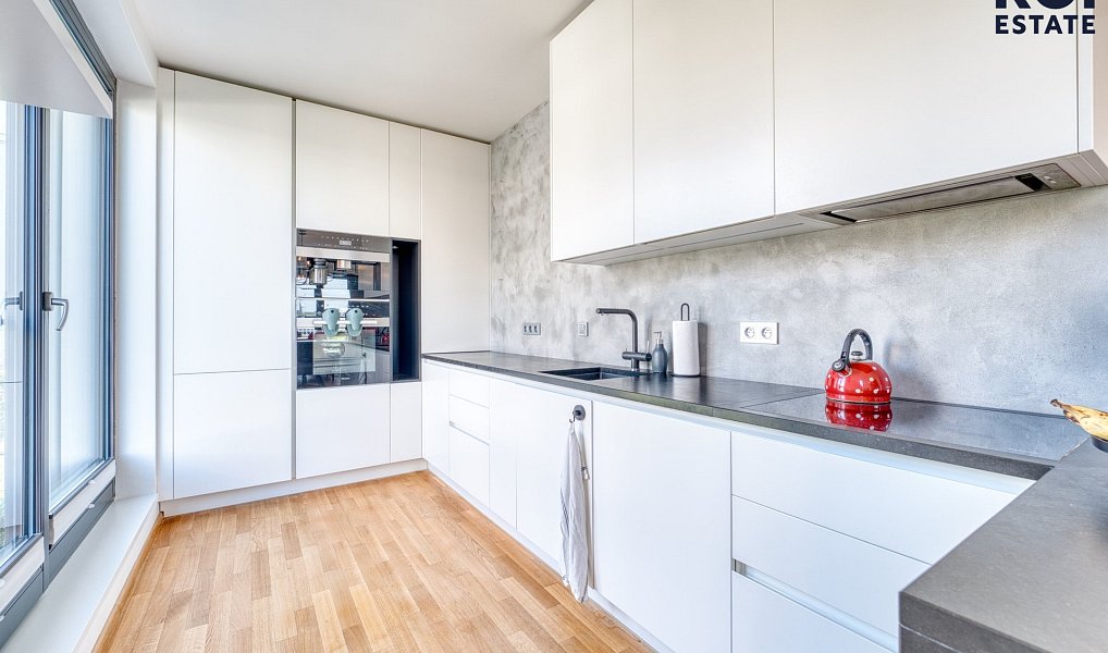 Pronájem bytu 4+kk 94 m², Brno – náhled fotky 3