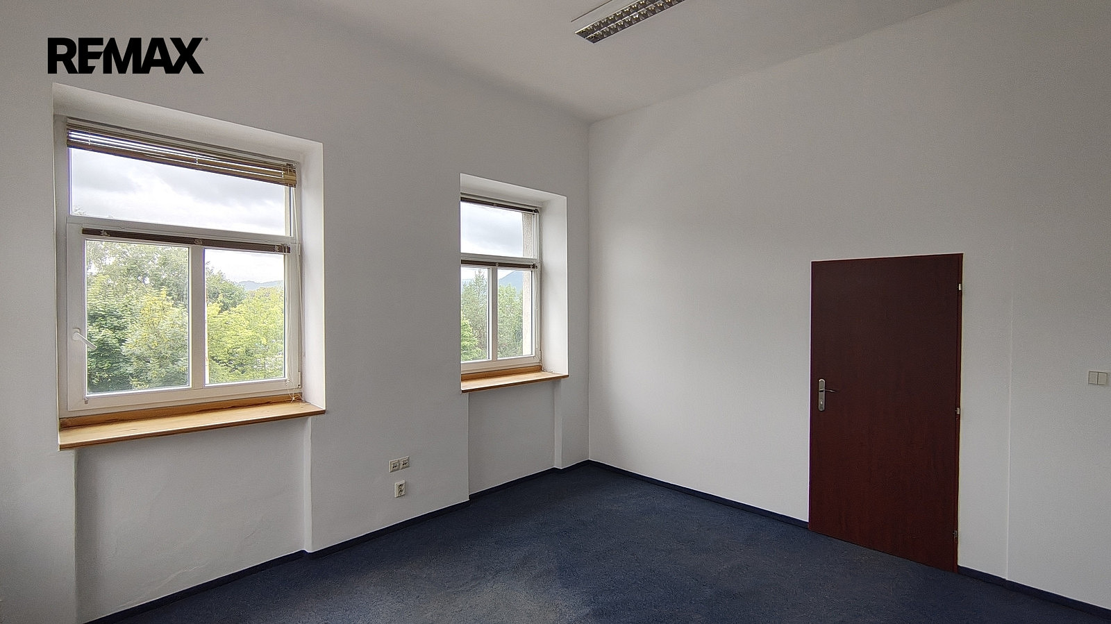 Pronájem kanceláře 115 m² – pohled 4