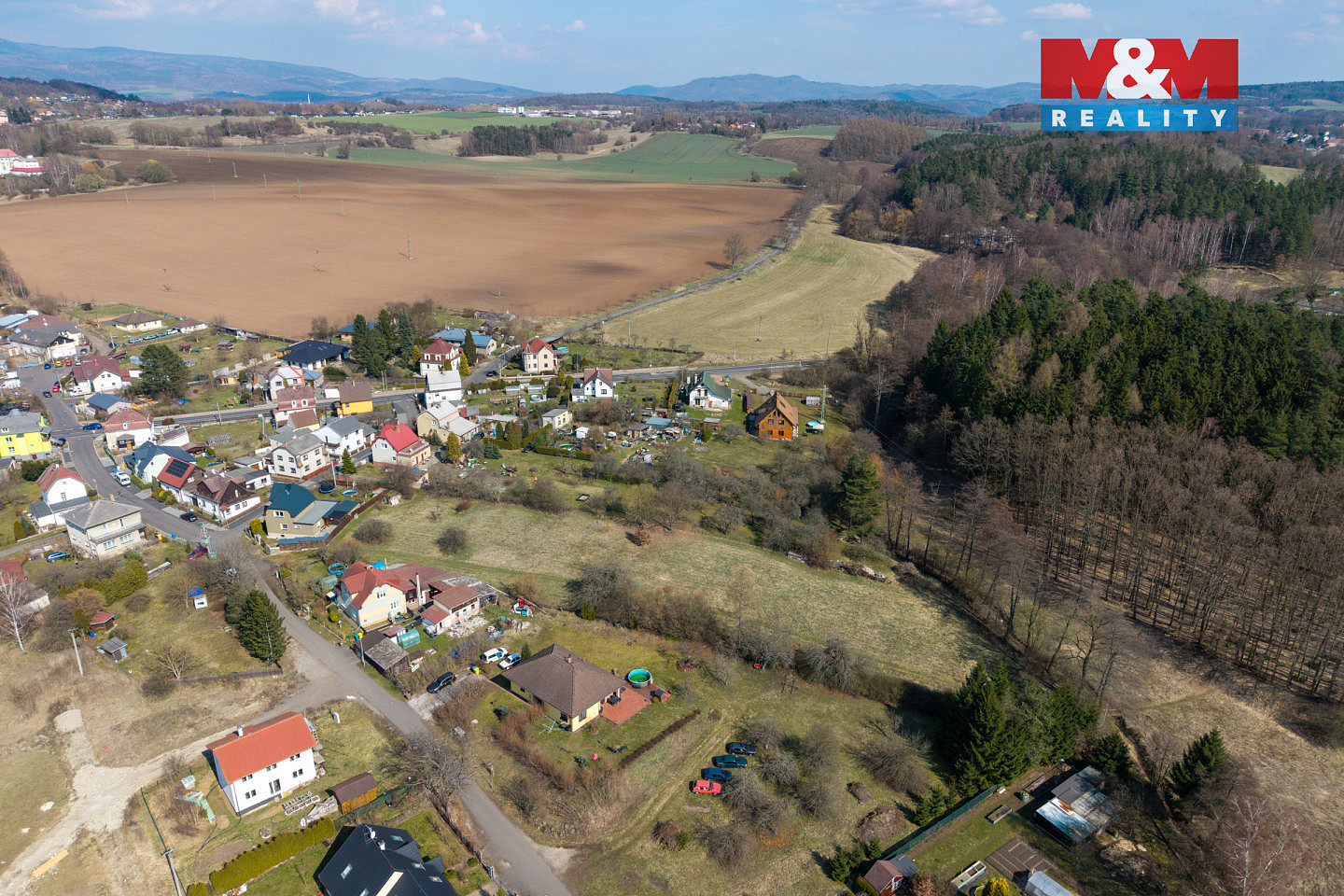 Prodej stavebního pozemku 4 925 m² – fotografie 4