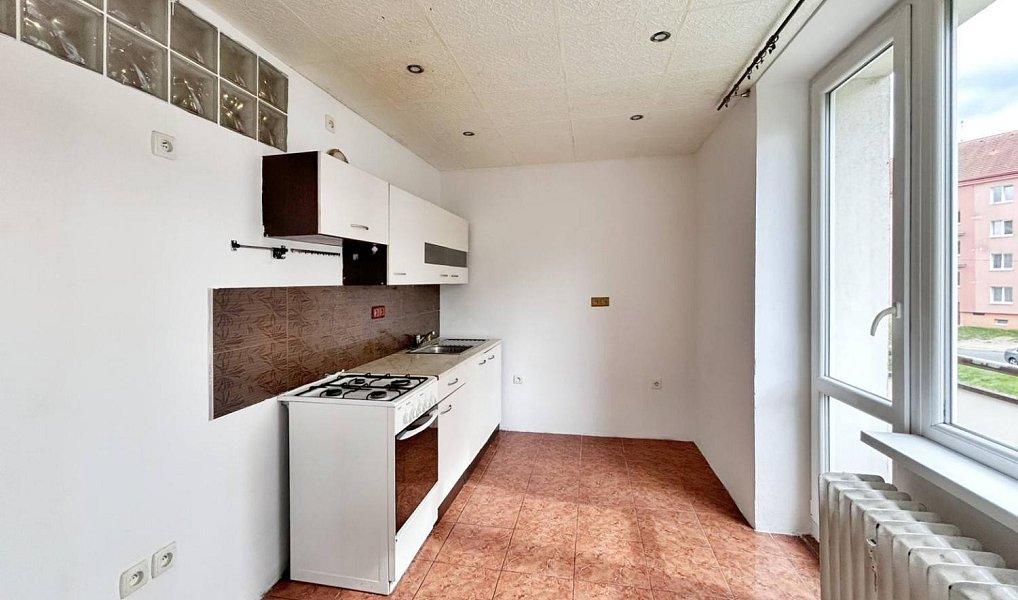 Pronájem bytu 2+1 49 m², Sokolov – náhled fotky 2