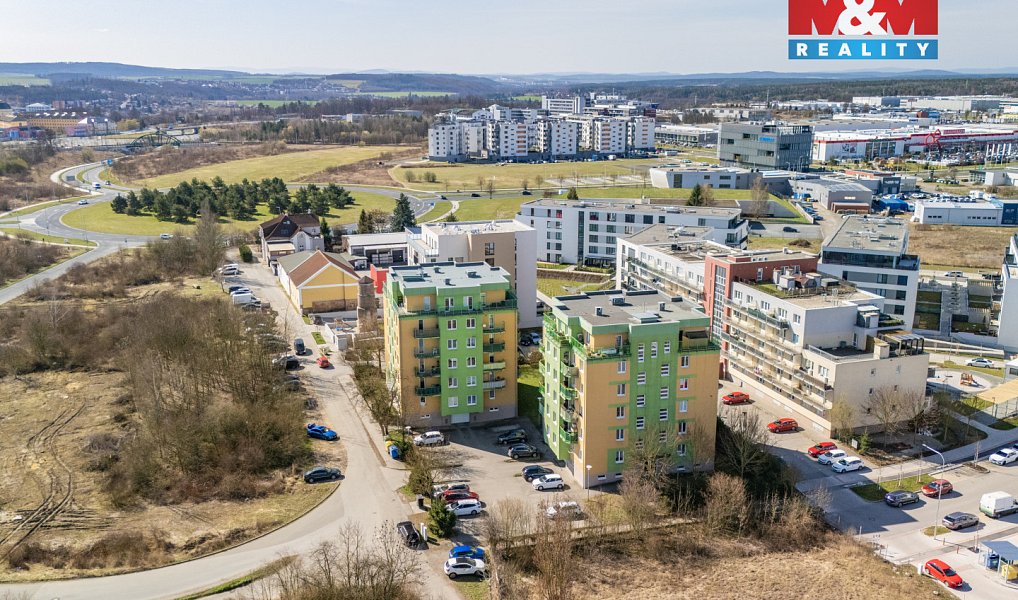 Pronájem garážového stání v Plzni, ul. Goldscheiderova, Plzeň – náhled fotky 4