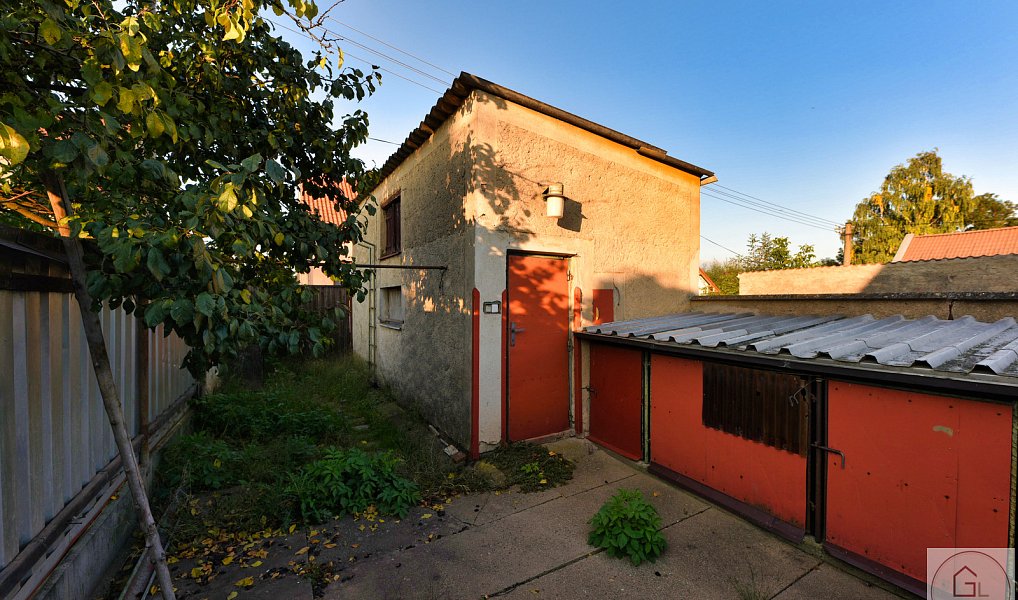 Prodej domu 240 m² s pozemkem 867 m², Černuc – náhled fotky 12