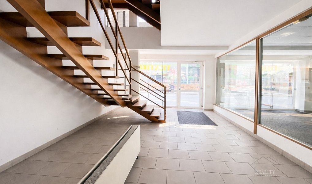 Prodej obchodních prostor 965 m², Dobruška – náhled fotky 4