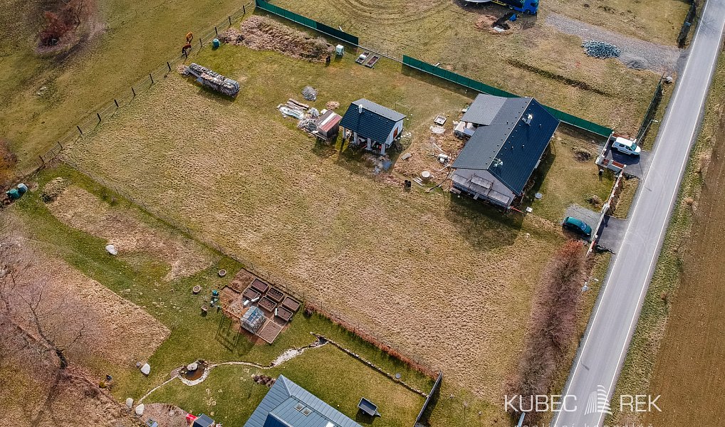 Prodej stavebního pozemku 2 095 m², Sedlec-Prčice – náhled fotky 2