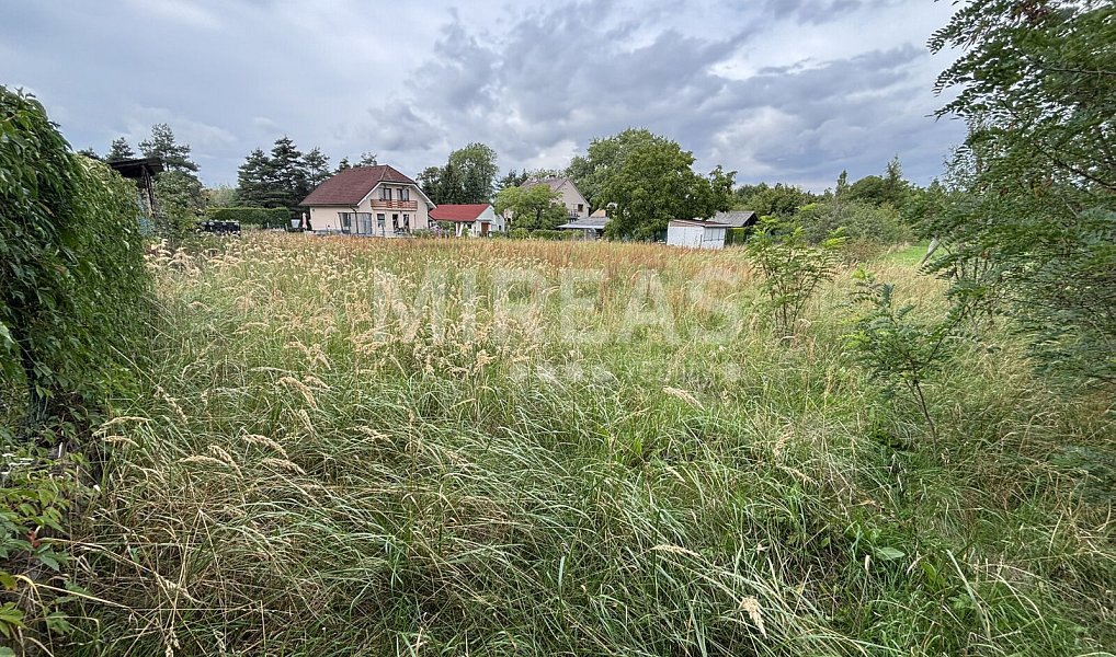Prodej stavebního pozemku 2 111 m², Jiřice – náhled fotky 10